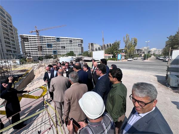 بازدید مدیران ارشد بانک مسکن و گروه مالی از پروژه‌های شرکت سرمایه‌گذاری مسکن جنوب در جزیره کیش