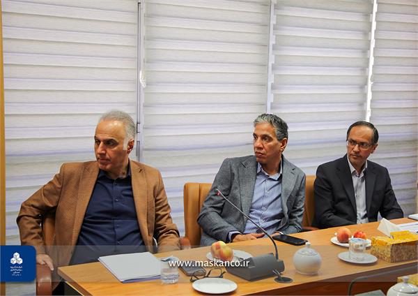 گزارش تصویری پایش عملکرد شرکت سرمایه گذاری مسکن شمال‌شرق